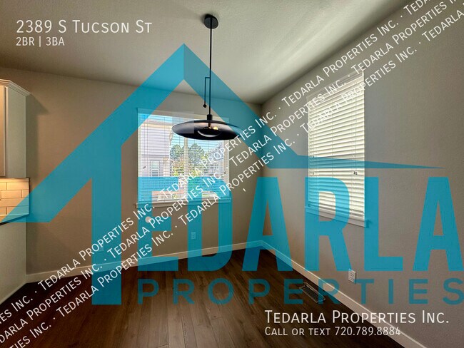 Building Photo - 2389 S Tucson St