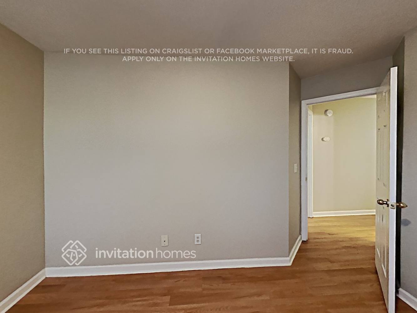 Building Photo - 325 Providence Rd