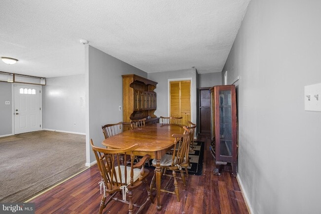 Building Photo - 816 Lincoln St