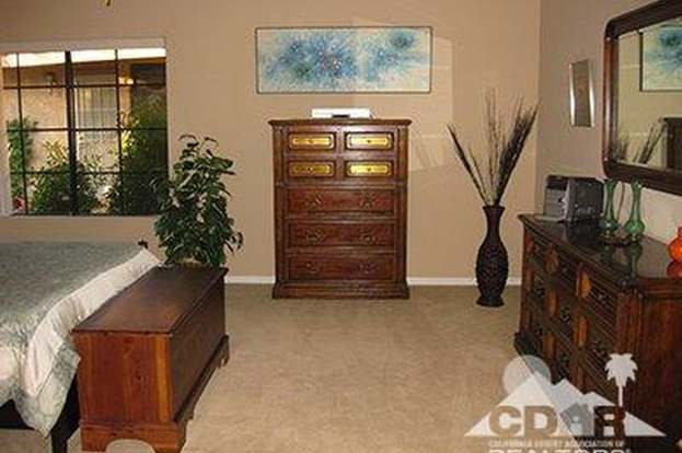 Building Photo - 41220 Woodhaven Dr W