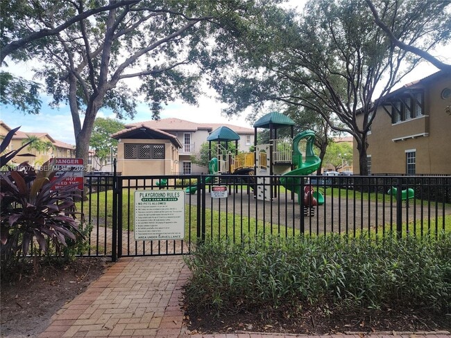 Building Photo - 14722 SW 12th St