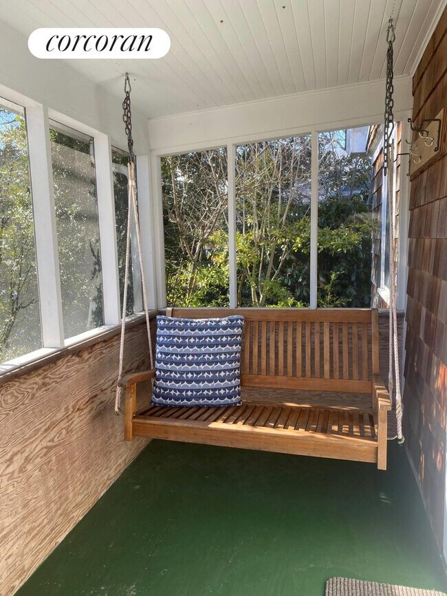 Building Photo - 10 Miller Terrace