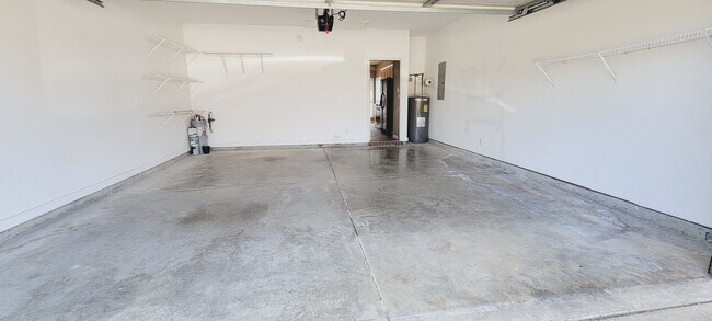 Building Photo - 401 Old Cahaba Way