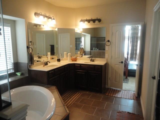 Building Photo - 11936 Del Rio Dr