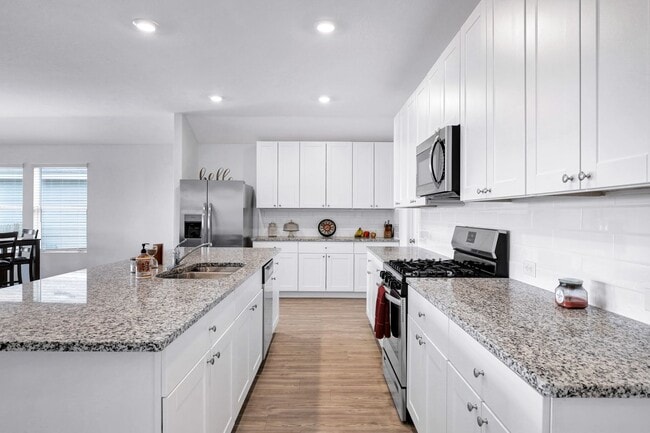 Building Photo - ***APPLICATION CURRENTLY UNDER REVIEW***Ca...