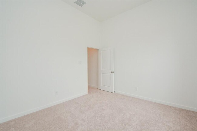 Building Photo - 6551 Scarlet Pond Ln