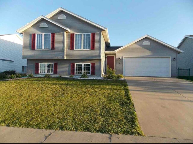 Primary Photo - 5222 Lexington Pl NW