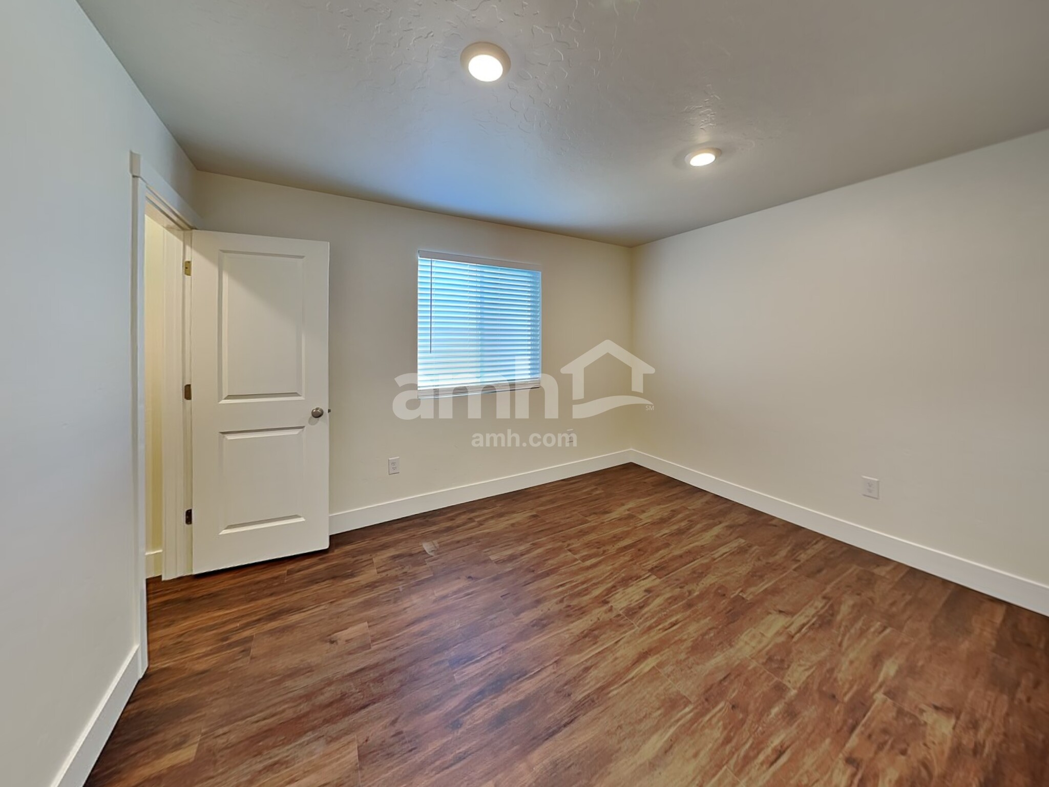 Building Photo - 4113 Keklik Ave