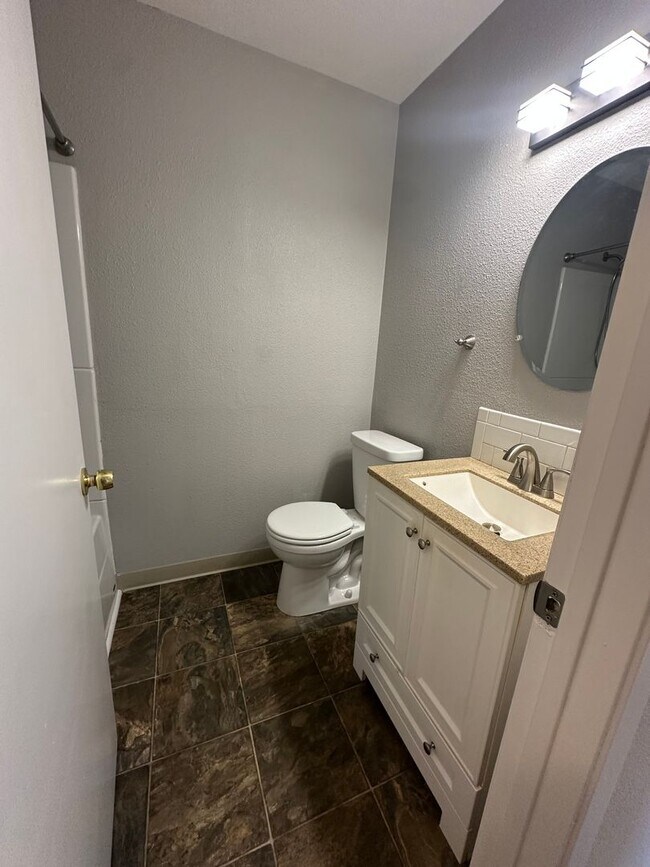 Building Photo - Wonderful Ranch Style Home in Camas!