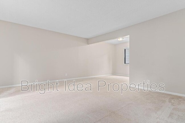 Building Photo - 2710 Upland Ct