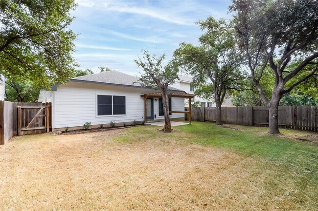 Building Photo - 5939 Lomita Verde Cir