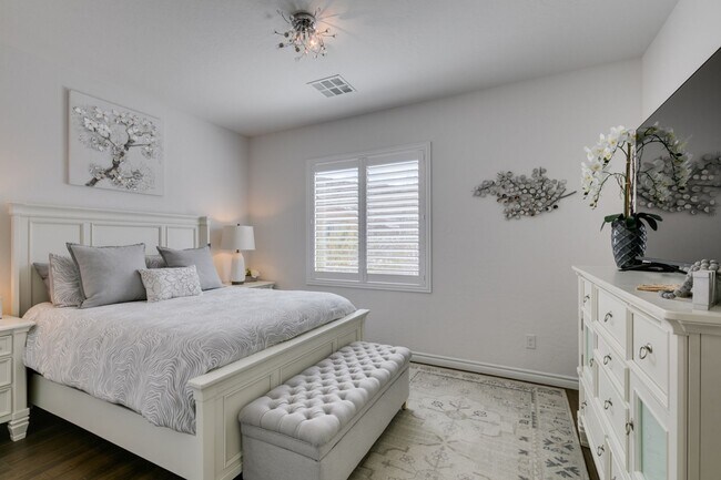 Building Photo - FULLY FURNISHED- Elegant 4-Bed, 3.5-Bath Home with Loft, Designer Finishes, and Expansive Backyard