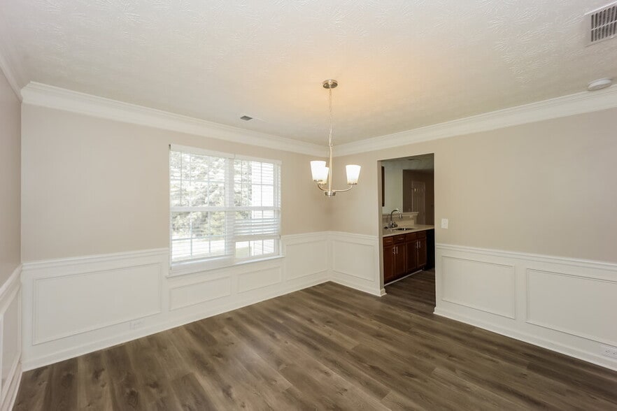 Building Photo - 357 Cobblestone Ct