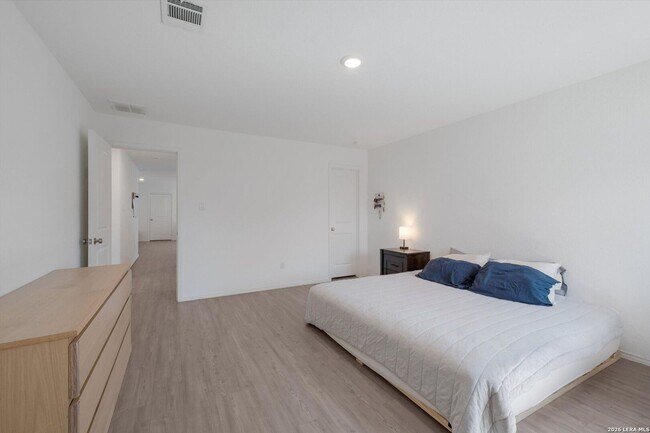 Building Photo - Charming 3- Bedroom in Rosillo Ranch