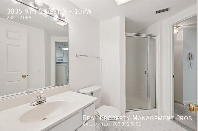 Building Photo - 3835 9th St N