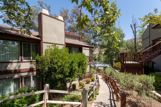 Building Photo - Scenic and Serene Long-term Rentals!