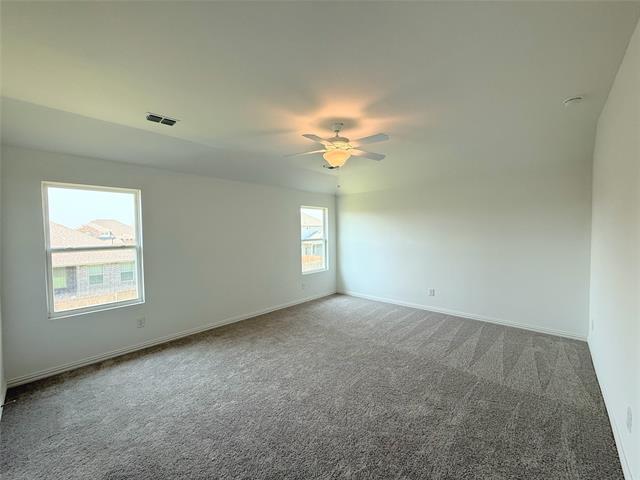 Building Photo - 713 Roanoke Dr