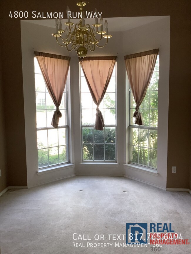 Building Photo - 4800 Salmon Run Way