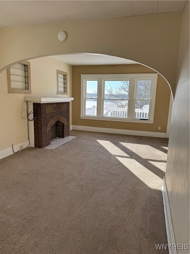 Building Photo - 5 Humphrey Rd