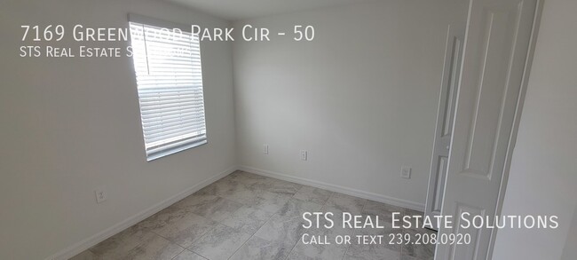 Building Photo - 7169 Greenwood Park Cir