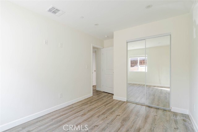 Building Photo - 9920 Pinewood Ave