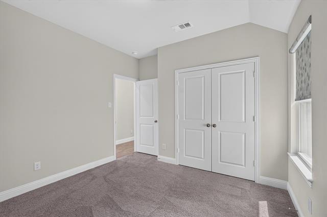 Building Photo - 1205 Lavinola Ln