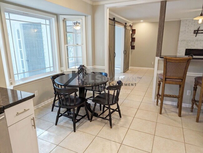 Building Photo - 7416 Ray Rd