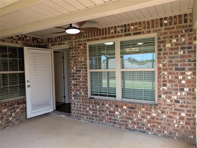Building Photo - 133 Dawson's Ml Dr