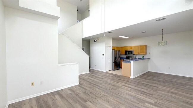 Building Photo - 203 Madison Cir