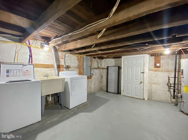 Building Photo - 4220 Powelton Ave