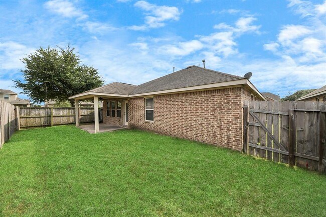 Building Photo - 2439 Dark Elm Dr