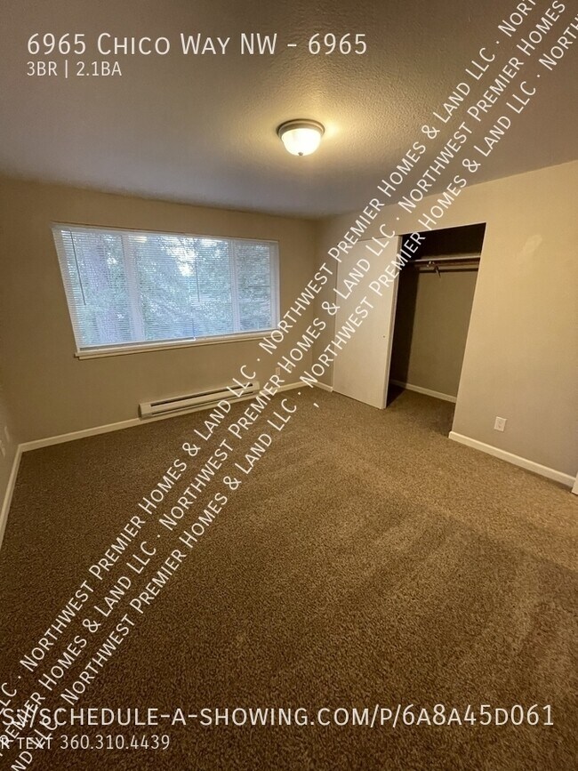 Building Photo - 6965 Chico Way NW