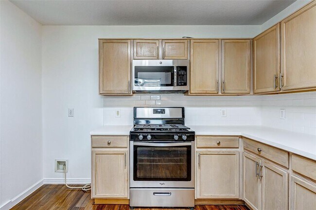 Building Photo - 21218 Somerset Park Ln
