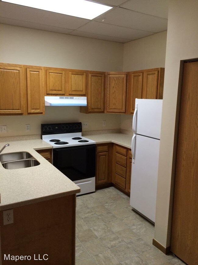 Building Photo - 420 Harding Ave