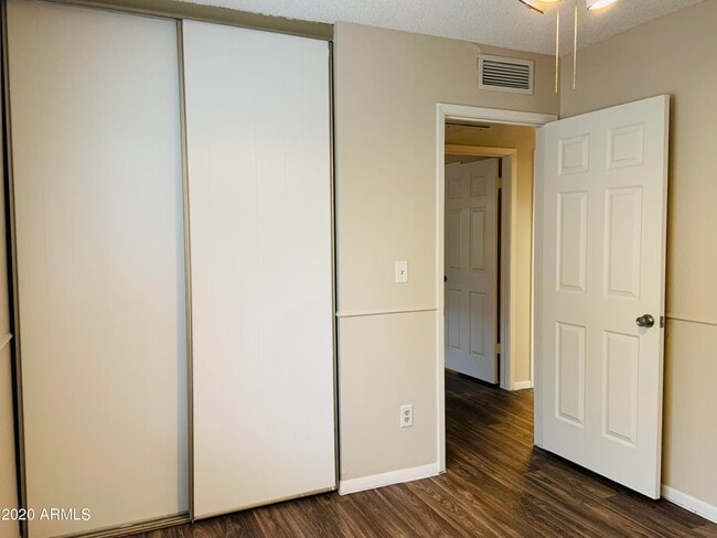 Building Photo - 13212 N 51st Ln