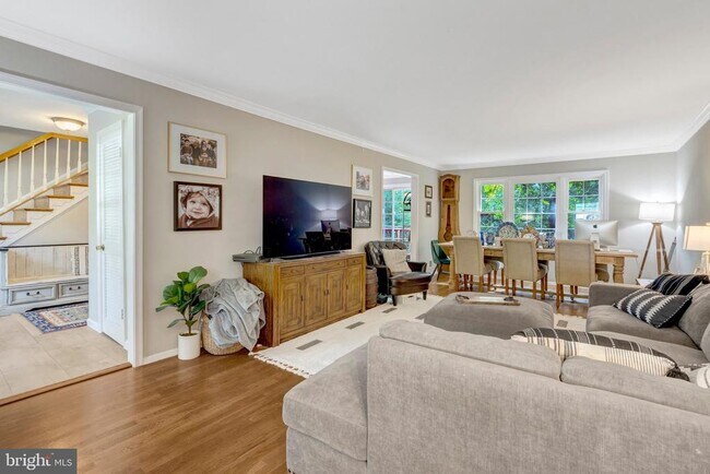 Building Photo - 4509 Twinbrook Rd