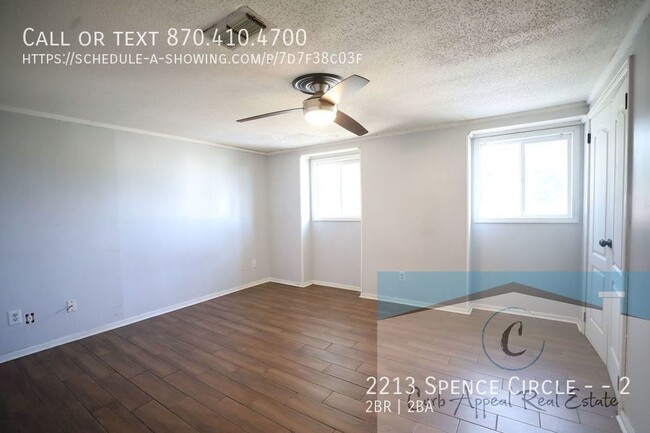 Building Photo - 2213 Spence Cir