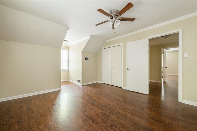 Building Photo - 4140 Gunnin Rd