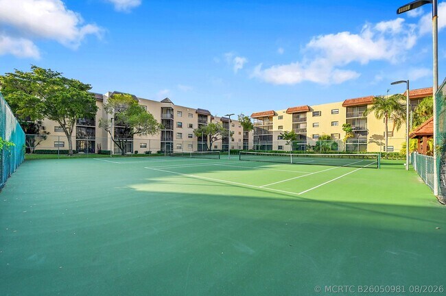Building Photo - 10401 W Broward Blvd