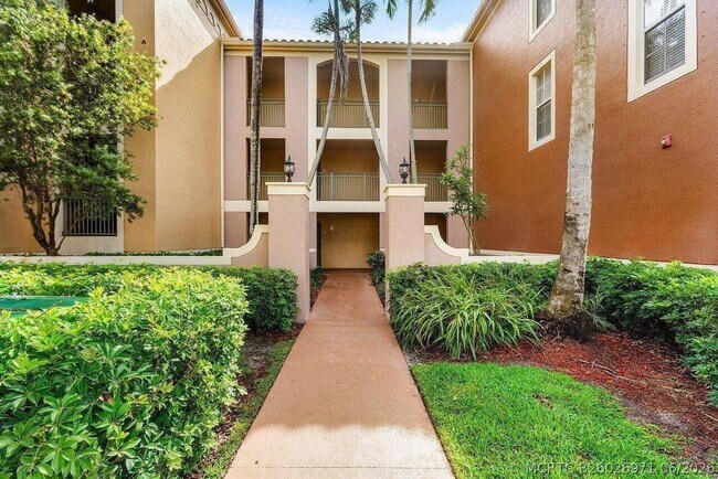 Building Photo - 11750 St Andrews Place