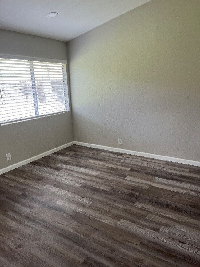 Building Photo - 30274 Nebula Ln
