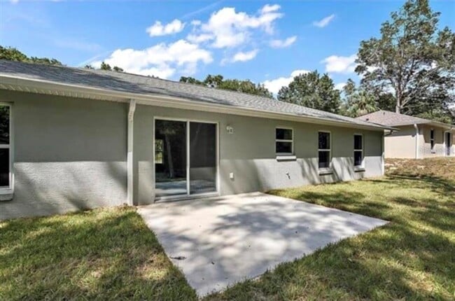 Building Photo - 2920 SE 49th Pl