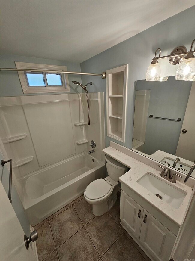 Building Photo - 11621 Chipwood Dr