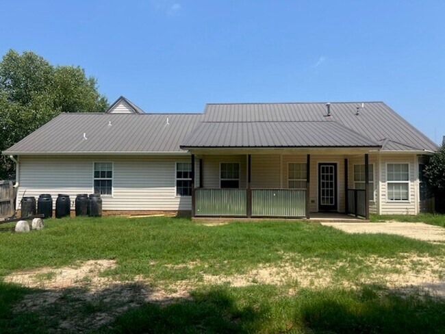 Building Photo - 436 Chester Lake Pl