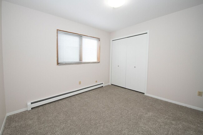 Building Photo - 7721 Mayfair Dr