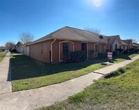 Building Photo - 15335 Buckle Ln