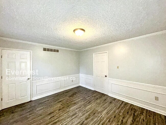 Building Photo - 2662 Hacton Cove