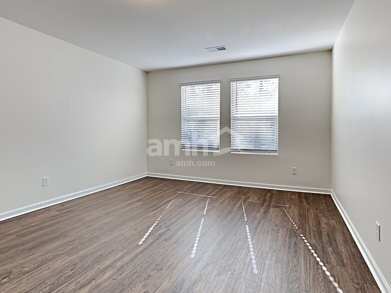 Building Photo - 200 Orion Way