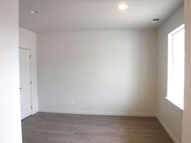 Building Photo - Beautiful newer 4 bed 3 bath home located HWY 55 in Horseshoe Bend.