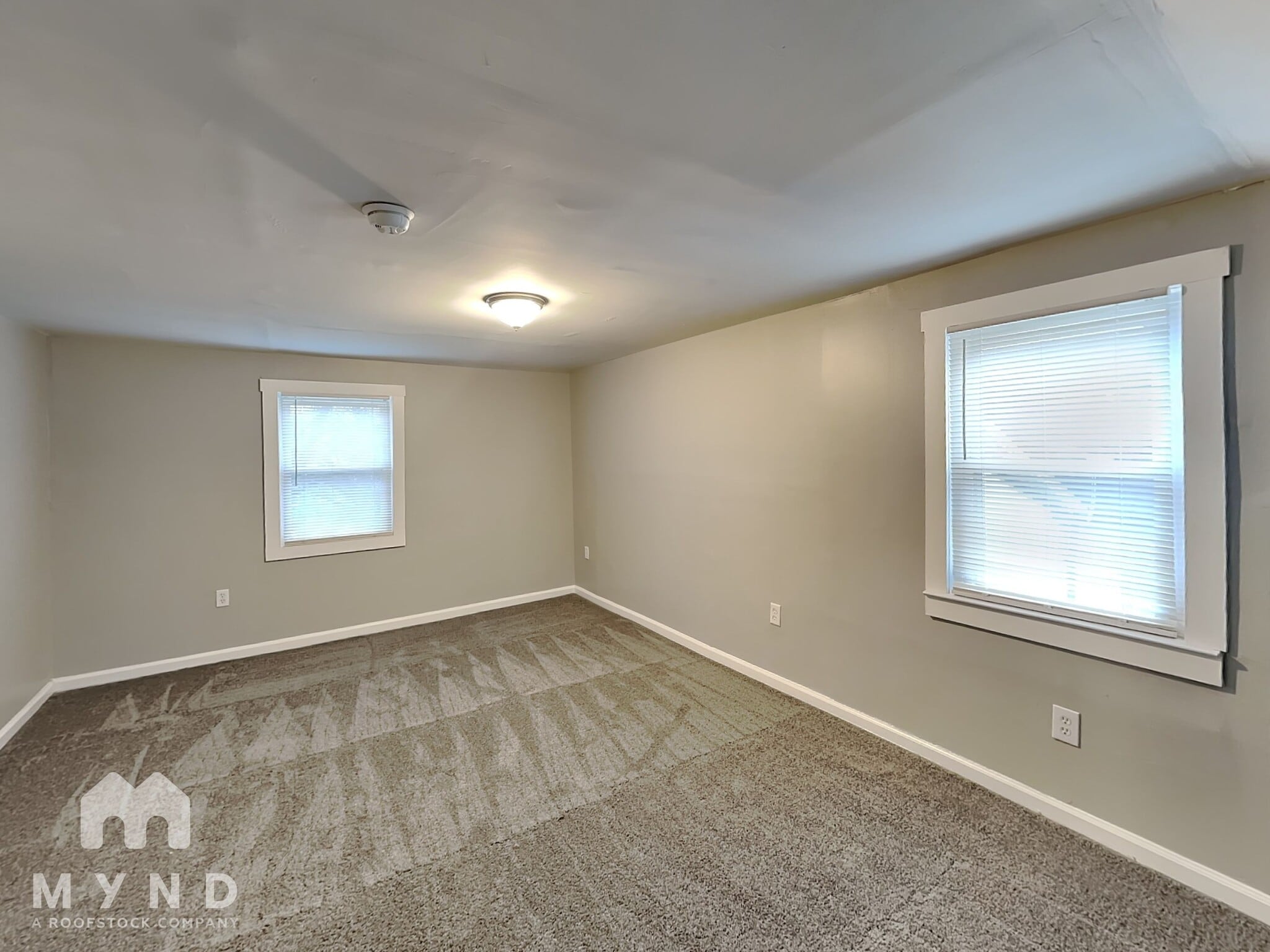 Building Photo - 1190 Geers Ave